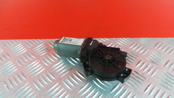 Moteur lève-vitre avant gauche HYUNDAI Santa Fé II (CM) Imagem-2