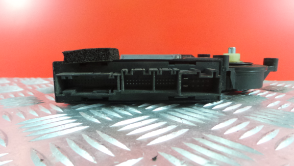 Fensterhebermotor hinten rechts PORSCHE Cayenne (9PA) Imagem-2