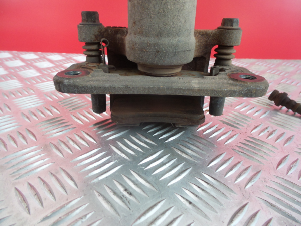 Étrier de frein arrière gauche MITSUBISHI Pajero III (V6_W, V7_W) Imagem-4