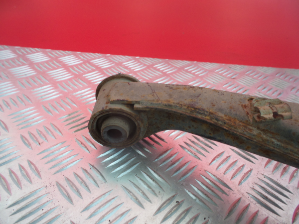 Bras de suspension arrière gauche MITSUBISHI Pajero III (V6_W, V7_W) Imagem-3