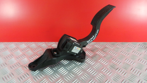 Pedal do acelerador HYUNDAI Santa Fé II (CM)