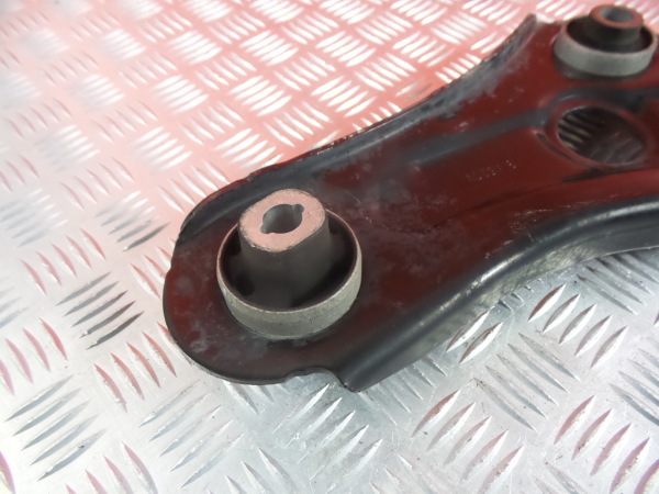 Bras de suspension Avant gauche RENAULT Megane IV Grandtour (K9A/M_) Imagem-1