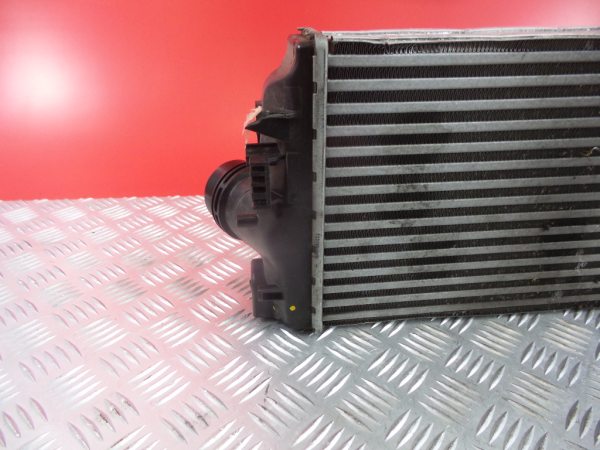 Radiateur d'intercooler RENAULT Megane IV Grandtour (K9A/M_) Imagem-1