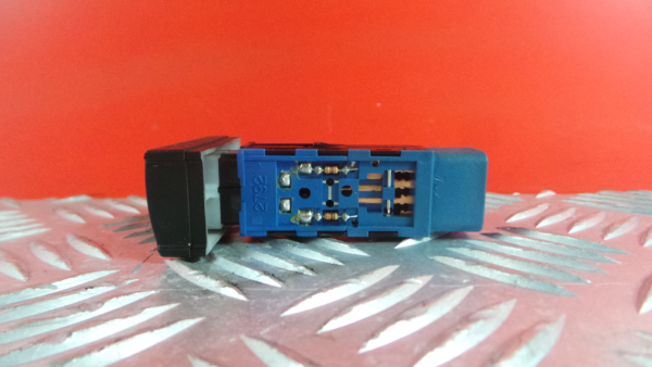 Bouton / interrupteur électromécanique  HYUNDAI Santa Fé II (CM) Imagem-1