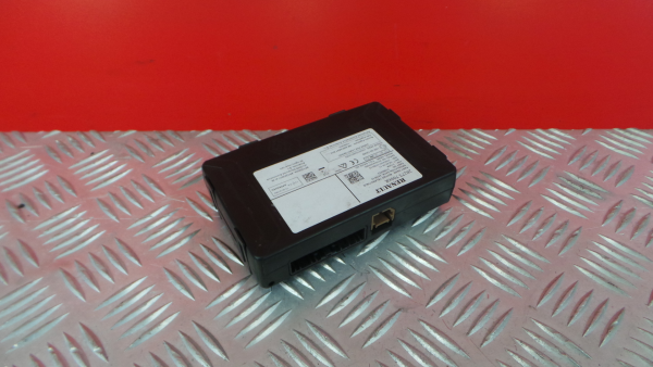 Module de confort RENAULT Megane IV Grandtour (K9A/M_)