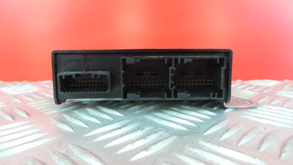 Centralina airbag RENAULT Megane IV Grandtour (K9A/M_) Imagem-1