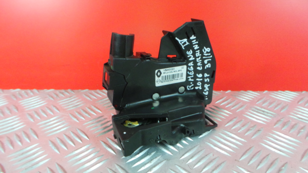 Fechadura / fecho porta trás esquerdo RENAULT Megane IV Grandtour (K9A/M_)