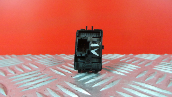 Commande / interrupteur lève-vitre Avant Droite RENAULT Megane IV Grandtour (K9A/M_) Imagem-2
