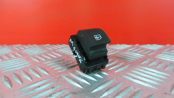 Right Rear window control RENAULT Megane IV Grandtour (K9A/M_) Imagem-1