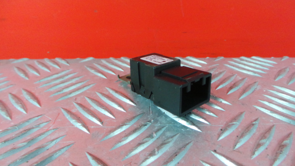 Amplificador Antena RENAULT Megane IV Grandtour (K9A/M_) Imagem-1