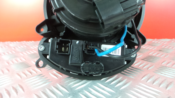 Moteur de chauffage RENAULT Megane IV Grandtour (K9A/M_) Imagem-2