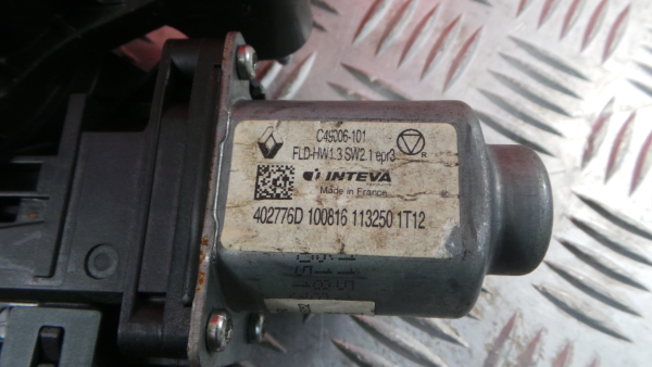 Left front window regulator RENAULT Megane IV Grandtour (K9A/M_) Imagem-4