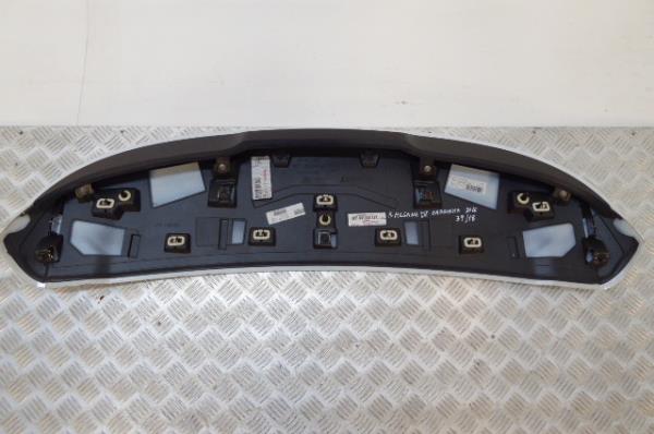Spoiler portellone RENAULT Megane IV Grandtour (K9A/M_) Imagem-4