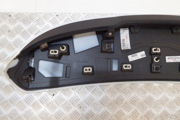 Spoiler portellone RENAULT Megane IV Grandtour (K9A/M_) Imagem-5