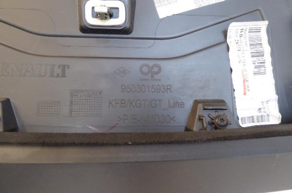 Spoiler portellone RENAULT Megane IV Grandtour (K9A/M_) Imagem-7