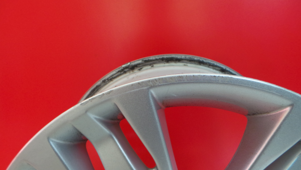 Cerchio Anteriore Destro FORD Focus III Imagem-1