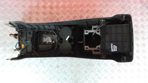 Console central HYUNDAI Santa Fé II (CM) Imagem-4