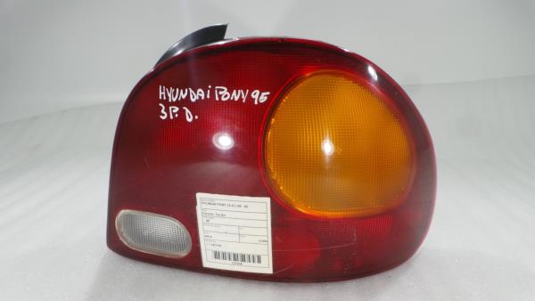 Feu arrière Droite HYUNDAI Pony III (X2)