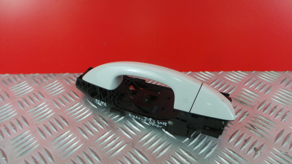 Puxador porta trás direito SKODA Superb II Hatchback (3T4)