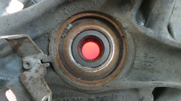 Fusello posteriore destro PORSCHE Cayenne (9PA) Imagem-1