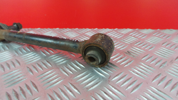 Bras de suspension arrière Droite HYUNDAI Santa Fé II (CM) Imagem-2