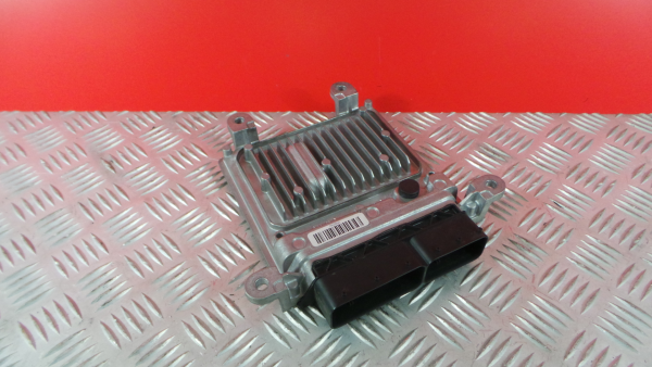 Motorsteuergerät / ECU MERCEDES-BENZ Classe C (W204)