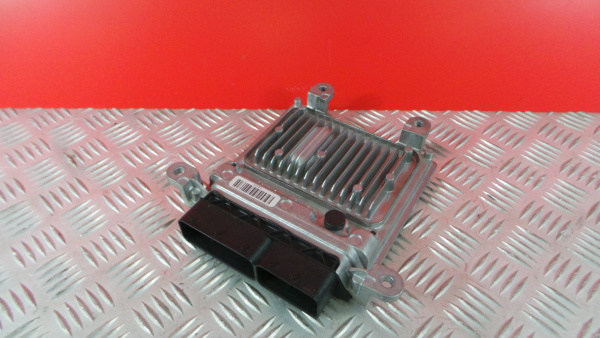 Calculateur /  Unité de contrôle moteur MERCEDES-BENZ Classe C (W204) Imagem-1