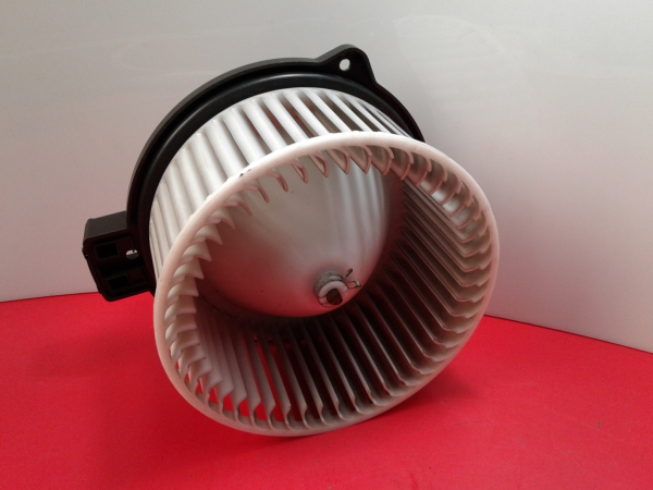 Motor de calefacción MAZDA 6 Hatchback (GH)
