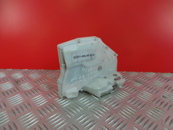 Fechadura / fecho porta frente direito SUZUKI Swift IV (FZ, NZ)