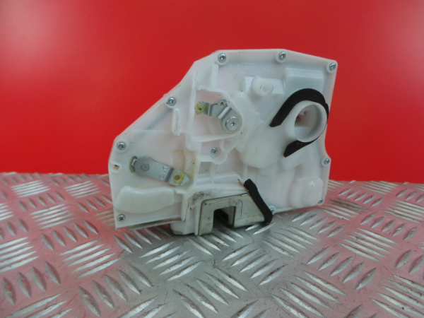 Fechadura / fecho porta frente direito SUZUKI Swift IV (FZ, NZ) Imagem-1