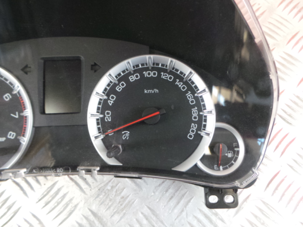 Quadrante / painel de instrumentos SUZUKI Swift IV (FZ, NZ) Imagem-2