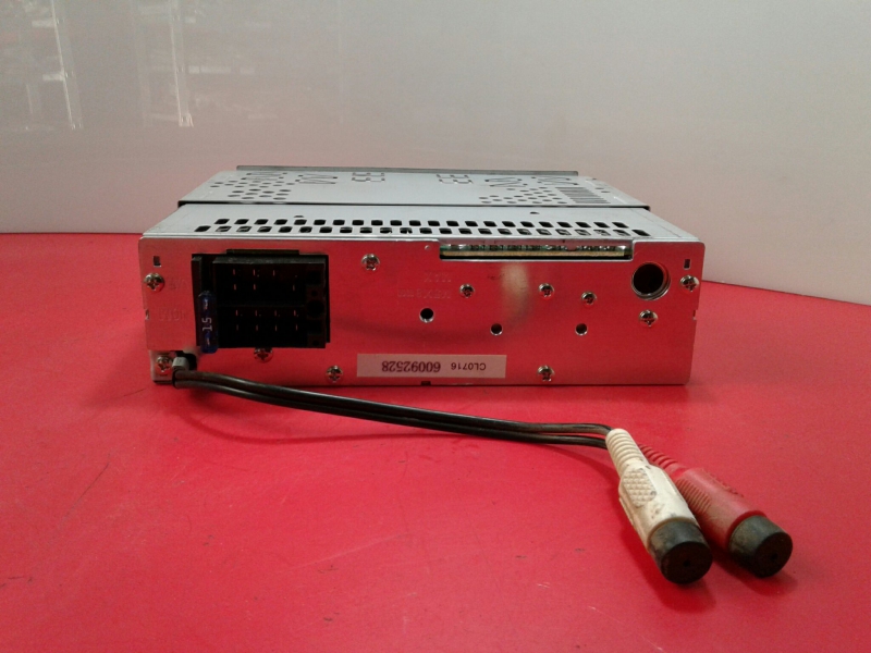 Autoradio MITSUBISHI Canter (FB7, FB8, FE7, FE8) VII Imagem-1