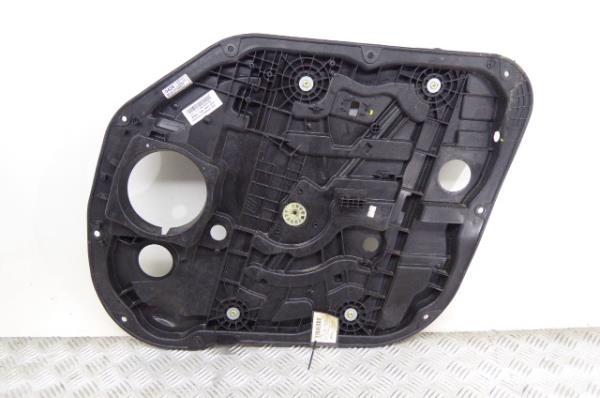 Alzavetro anteriore destro KIA Carens IV