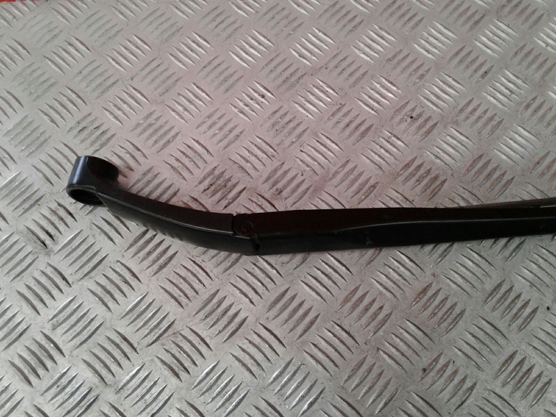 Braccio del tergicristallo anteriore destro KIA Ceed (JD) Imagem-1