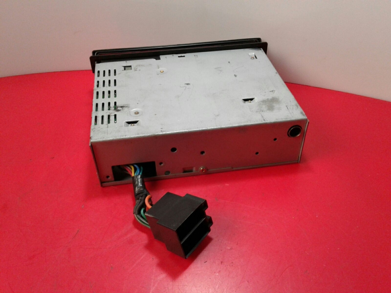 Autoradio MITSUBISHI Canter (FB7, FB8, FE7, FE8) VII Imagem-2