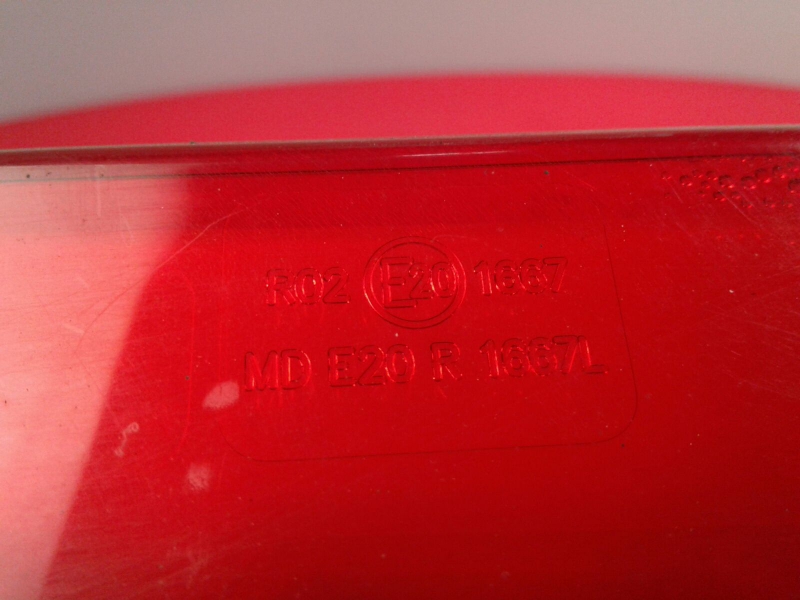 Feu arrière Gauche MITSUBISHI Canter (FB7, FB8, FE7, FE8) VII Imagem-3