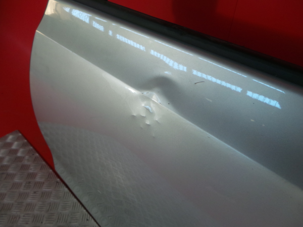 Porta trás esquerda VOLKSWAGEN Golf VI (5K1) Imagem-1