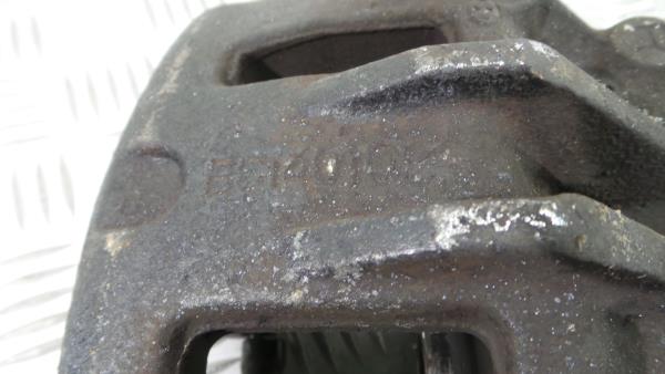 Étrier de frein avant Droite HYUNDAI Santa Fé II (CM) Imagem-5