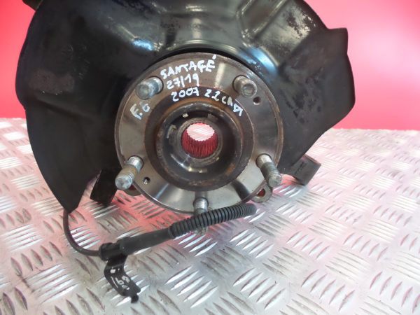 Fusée avant gauche HYUNDAI Santa Fé II (CM) Imagem-1