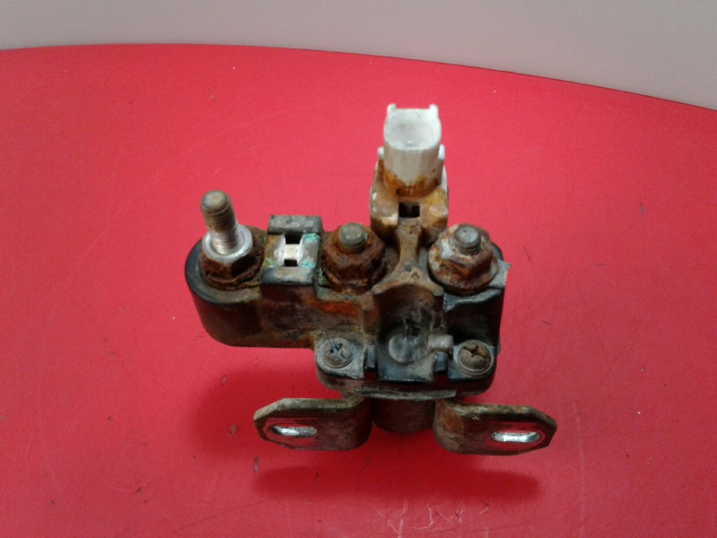 Glow plug Relay MITSUBISHI Canter (FB7, FB8, FE7, FE8) VII Imagem-2