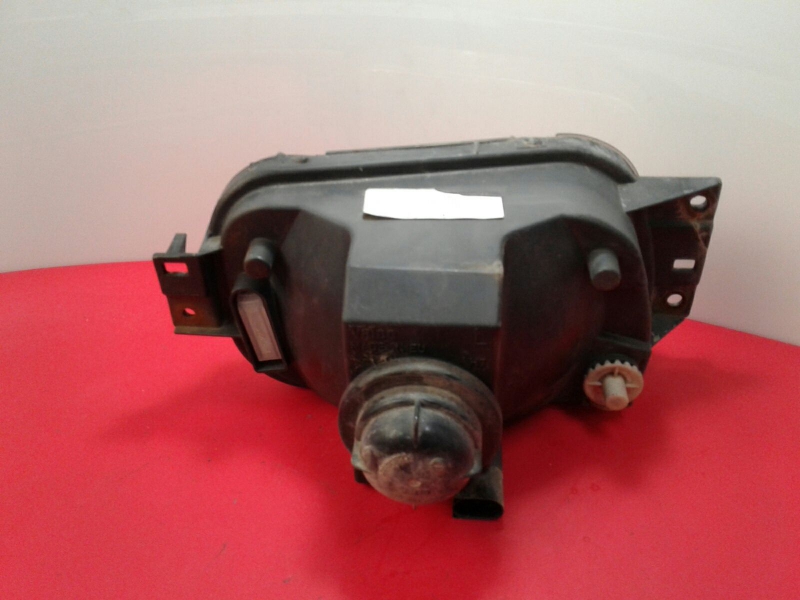 Feu antibrouillard Avant Gauche MITSUBISHI Canter (FB7, FB8, FE7, FE8) VII Imagem-1