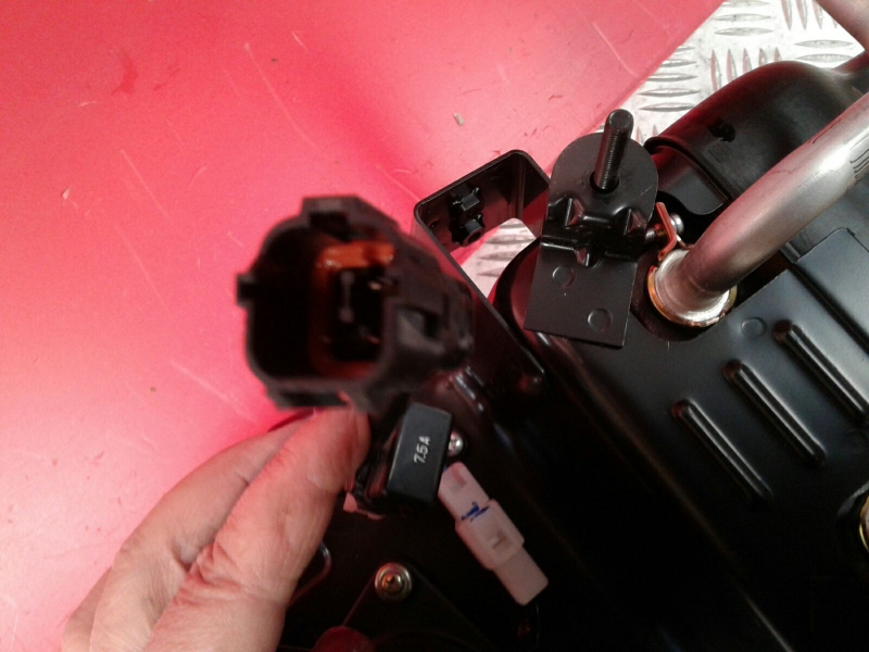 Moteur de chauffage MITSUBISHI Canter (FB7, FB8, FE7, FE8) VII Imagem-2