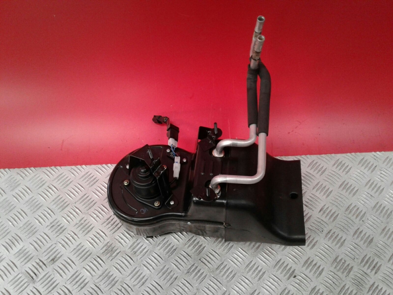 Moteur de chauffage MITSUBISHI Canter (FB7, FB8, FE7, FE8) VII Imagem-1