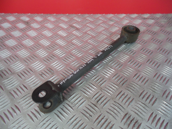 Bras de suspension arrière Droite HYUNDAI Santa Fé II (CM)