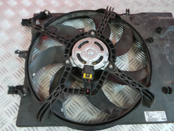 Termoventilador / motoventilador FIAT Grande Punto (199_) Imagem-2