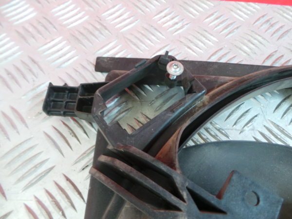 Termoventilador / motoventilador FIAT Grande Punto (199_) Imagem-3