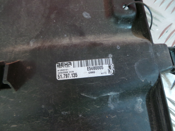 Termoventilador / motoventilador FIAT Grande Punto (199_) Imagem-4