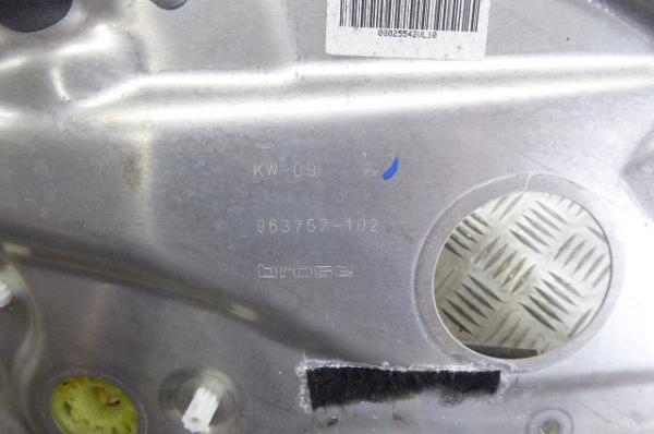 Lève-vitre avant gauche MERCEDES-BENZ Classe C (W204) Imagem-5