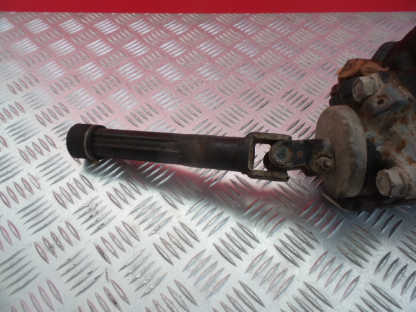 Boîtier de direction MITSUBISHI Canter (FB7, FB8, FE7, FE8) VII Imagem-1