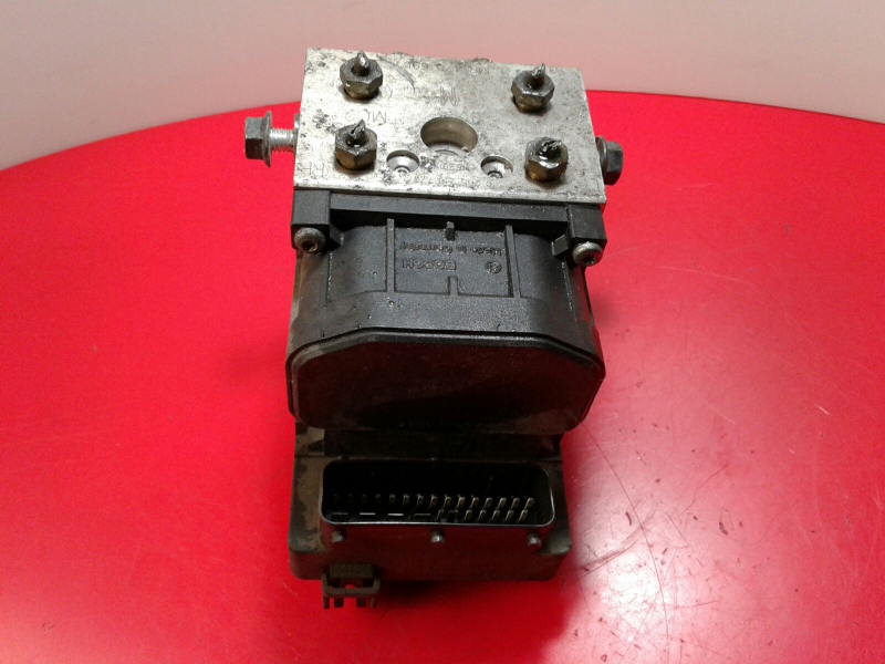 ABS MITSUBISHI Carisma Hatchback (DA_) Imagem-1